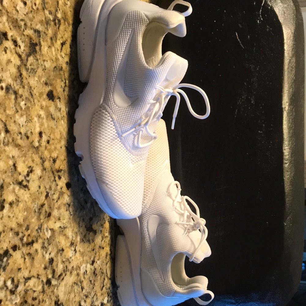 Women’s Nike Presto Fly Shoes